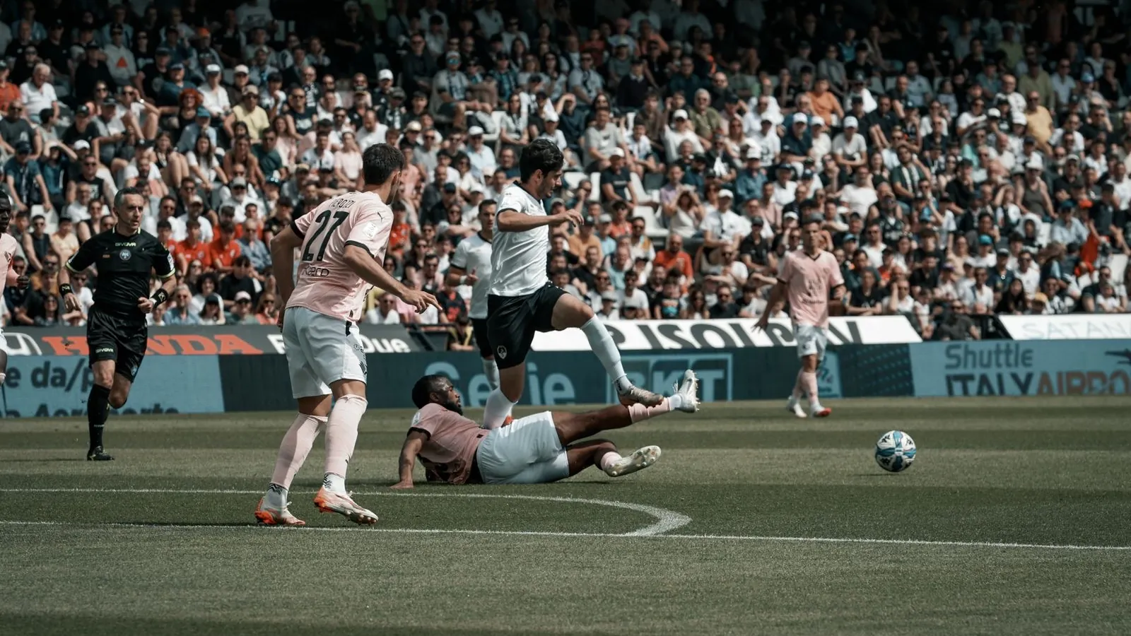 Cesena‑Palermo 2‑1, rosanero ancora al tappeto: playoff a rischio