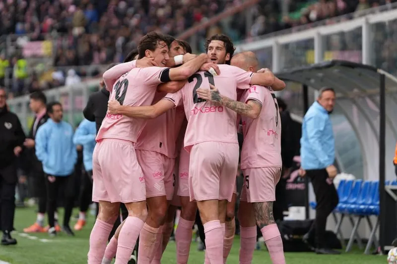Palermo travolgente al Barbera: Sudtirol steso 3‑0, i rosanero mandano un segnale al campionato