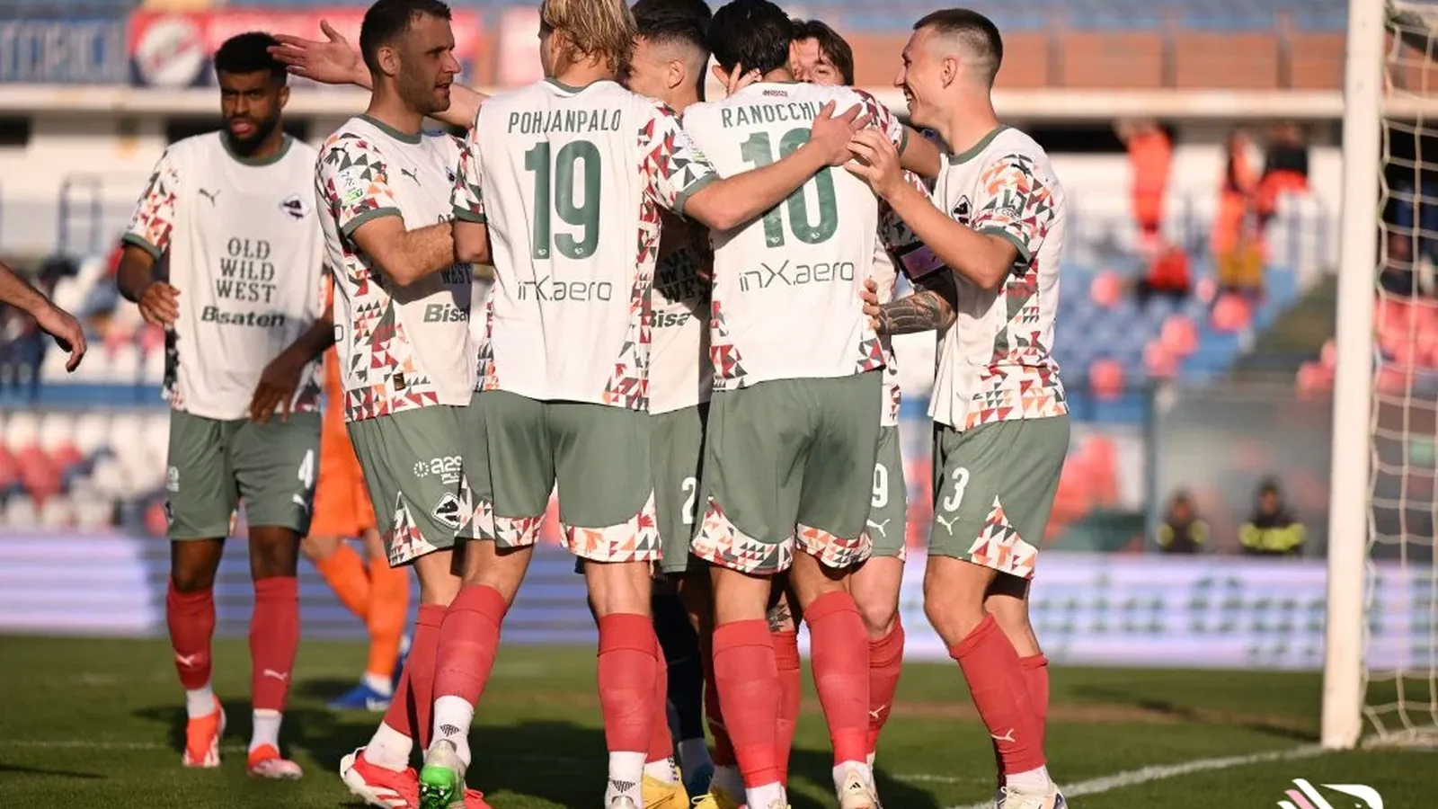 Si torna alla vittoria in trasferta, 3 gol al Cosenza e 3 punti d'oro per Dionisi